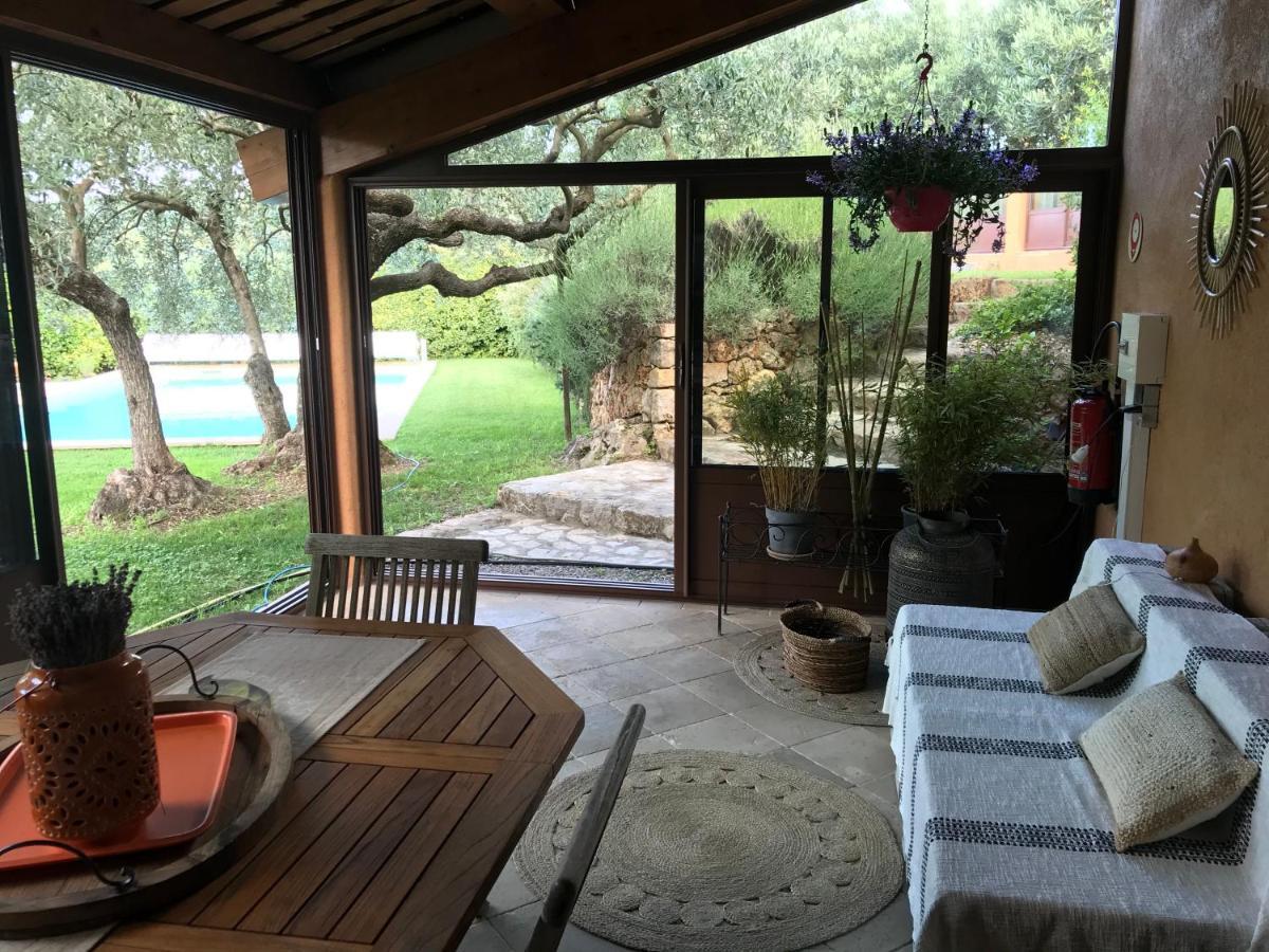 Mas De L'Olivette Bed & Breakfast Cotignac Exterior photo